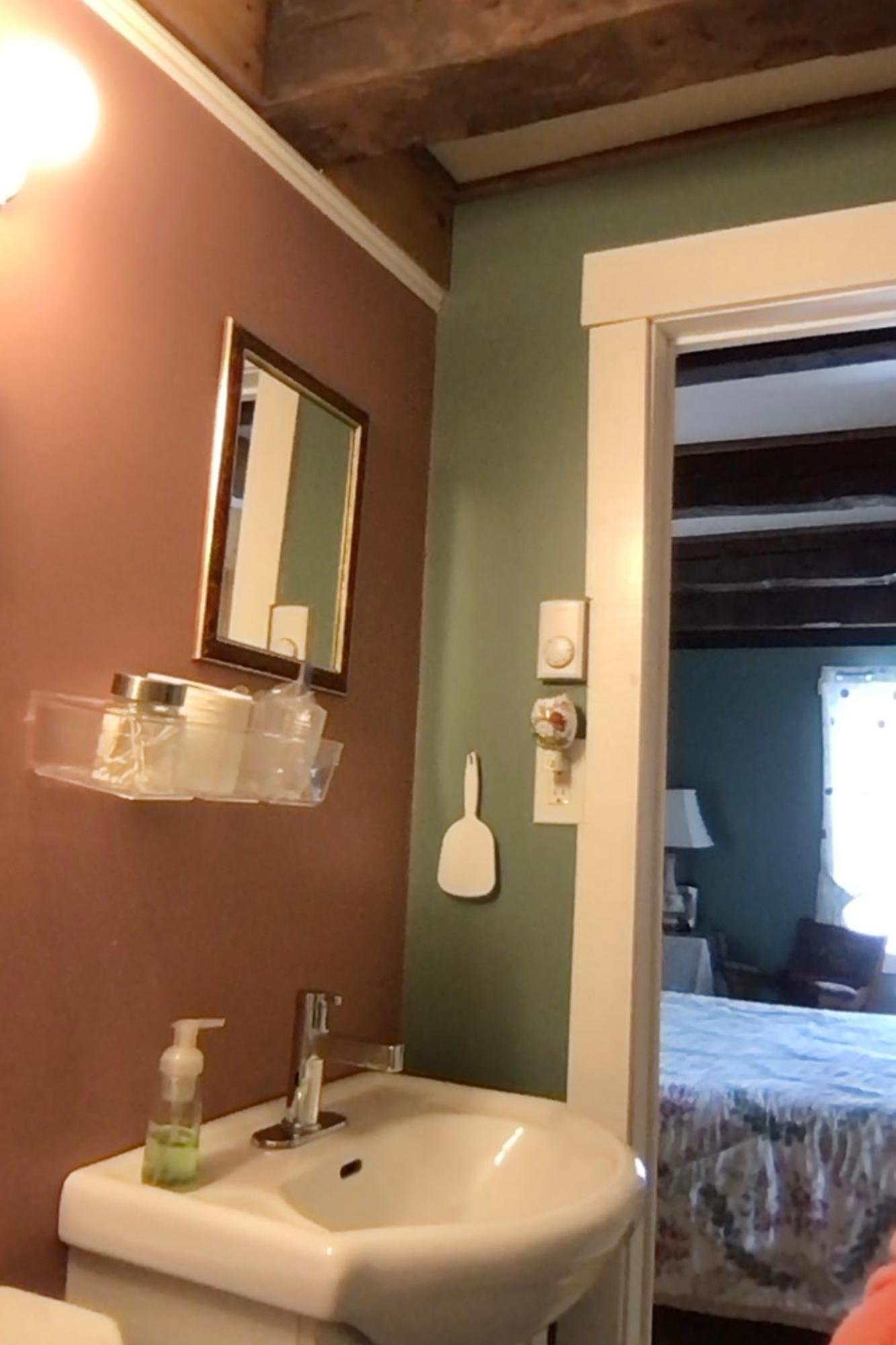 Mountainview Solitude Inn Riverside Rom bilde